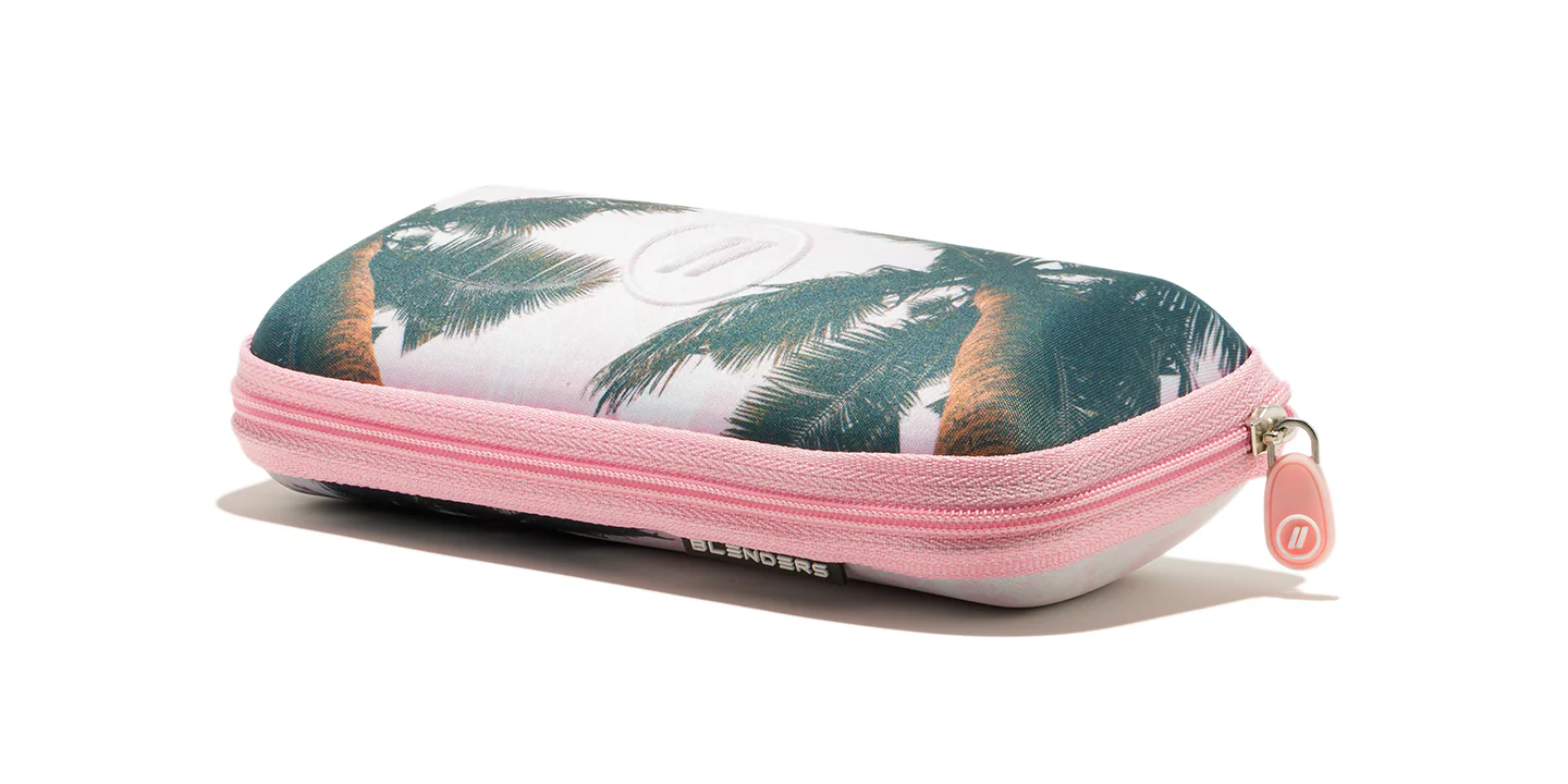 Shoreline Case - Image 2